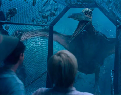 Un pteranodonte atacando a Billy, Alan y Amanda