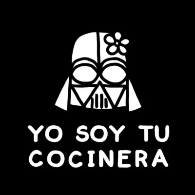 Yo soy tu cocinera. Fondo oscuro.