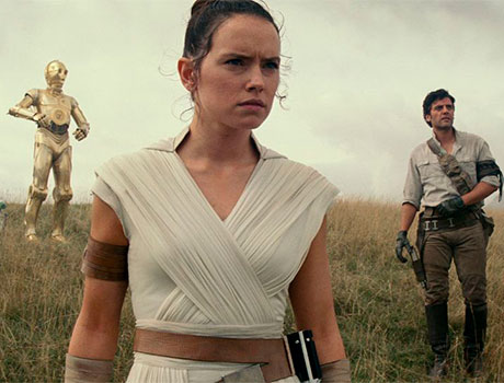 C3PO, Rey y Poe en El Ascenso de Skywalker