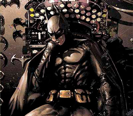 Imagen de Batman sentado en la Batcueva con varios Batarangs detrás de el en uno de sus cómics.