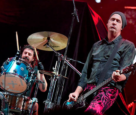 Dave Grohl and Krist Novoselic