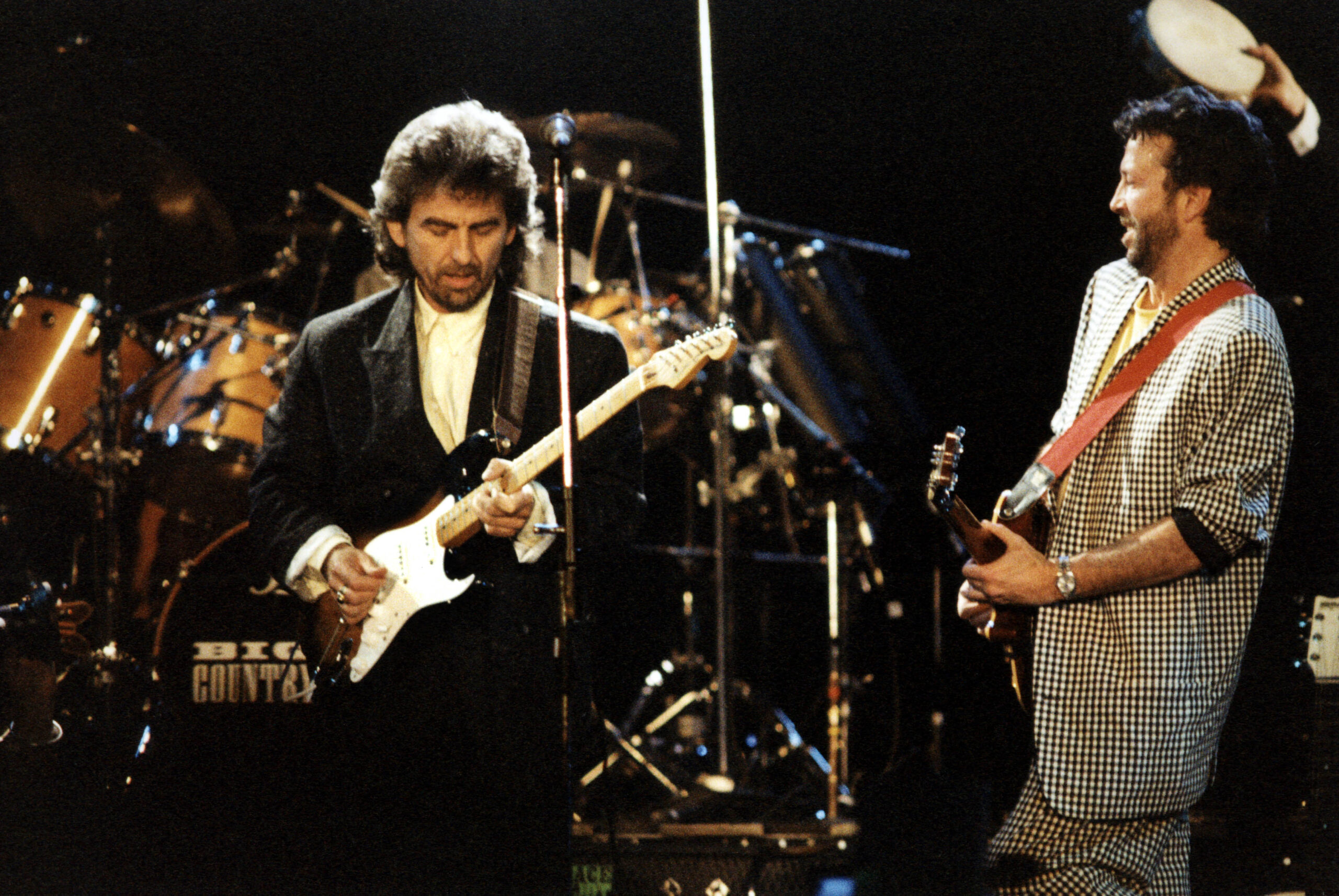 George Harrison y Eric Clapton tocando juntos