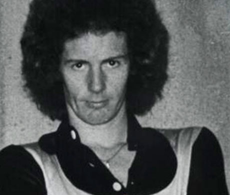 Fotografía de Peter Clack, segundo baterista de la banda ACDC.