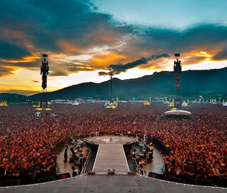 Fotografía de publico viendo ACDC en el Rock or Bust World Tour en el año 2015.