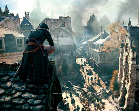 Imagen de Arno encima de un tejado observando la multitud en el juego Assassin's Creed: Unity.