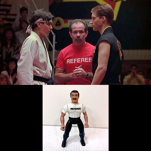 Image de pat johnson haciendo de arbitro y el juguete inspirado en ello de la película the karate kid.