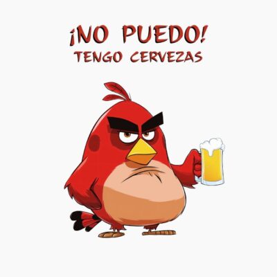 Red Pájaro Cabreado con una cerveza